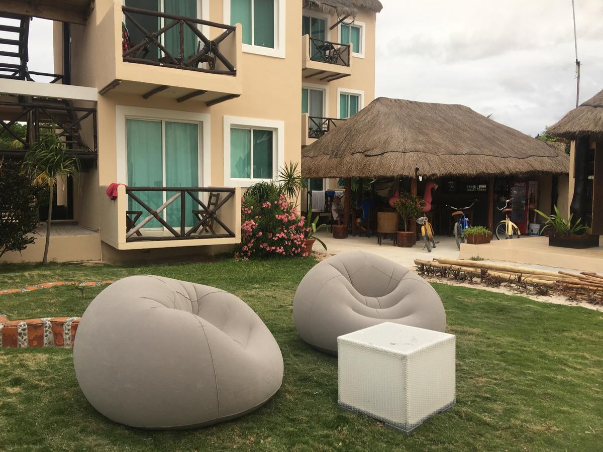 Hotel Arenas Mahahual Exteriör bild